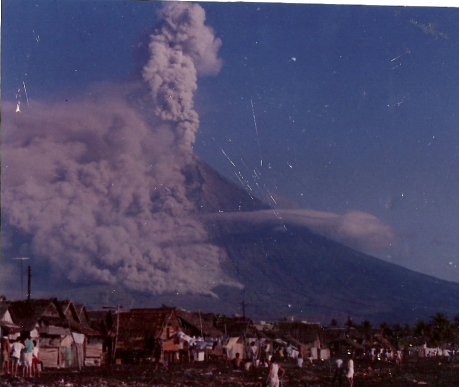 Vulkanausbruch  am 02. Februar 1993